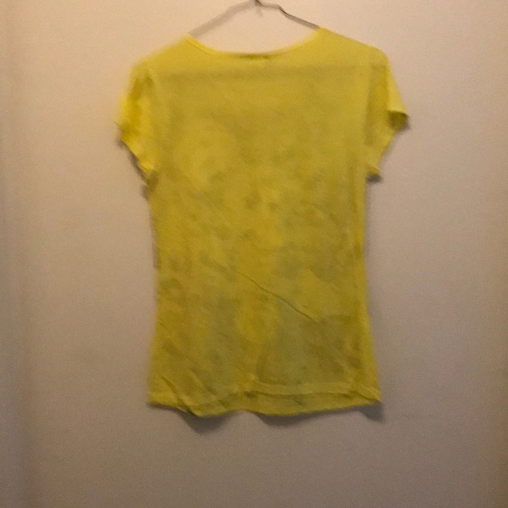 Yellow tee - Picture 3 of 3